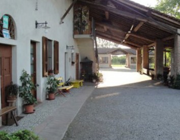 Farm-house Santa Maria Bressanoro - Castelleone