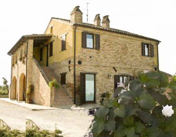 Countryside Holiday House San Michele - Cossignano