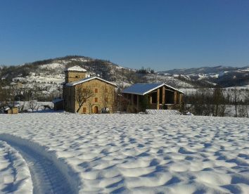 Agritourisme Cà Bertù - Castello Di Serravalle