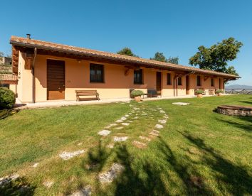 Farm-house I Mille Ulivi - Montefalco