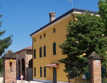 Casa-rural Aquila Nera - Cadelbosco Di Sopra