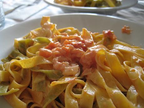 Ricetta penne al salmone