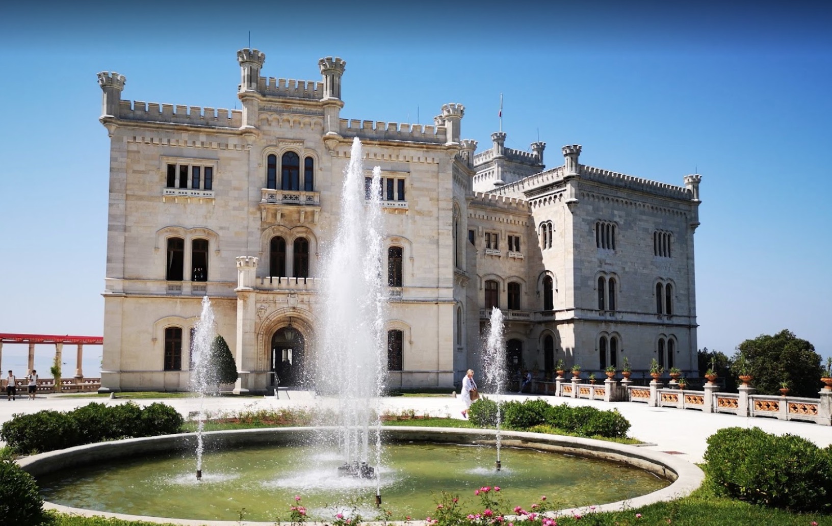 Castello di Miramare, Location da sogno!