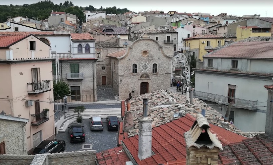 Pietramontecorvino, bellissimo borgo pugliese