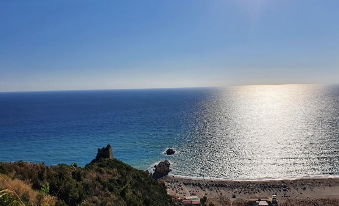 Il Sentiero degli Innamorati: Un’Esperienza Romantica negli Agriturismi