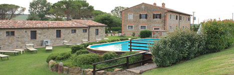 Farmhouses in the province of Siena