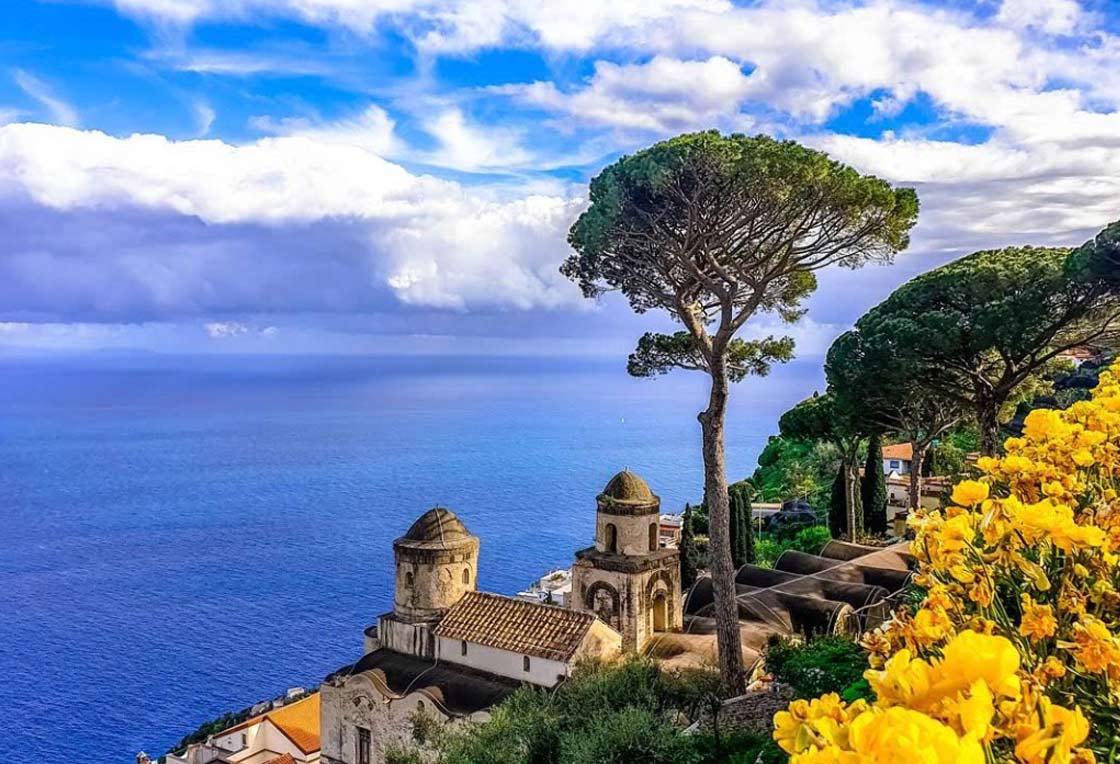 Costiera Amalfitana: Positano e mare turchese in Campania
