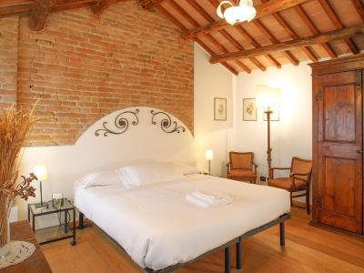 Suite Rosa
