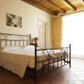  (1)