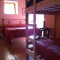 Camera matrimoniale con letto a castello (1)