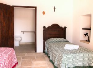 Описание комнат  8