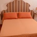 camera arancio (1)