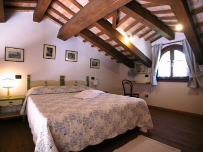 Camera /Appartamento con Soppalco