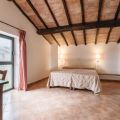 Villa Sarina su due livelli al Podere I Massoni (2)