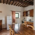 Villa Sarina su due livelli al Podere I Massoni (3)