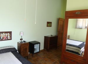 Descripción habitaciones 9