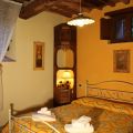 Alloggio a Valle (1)