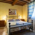 Appartamento con vista giardino (2)