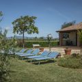 Appartamento con vista giardino (6)