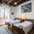 Room 10 (1)