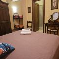 Camere  n.2:  letto matrimoniale    (2)