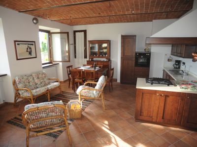 Cà dra Topia