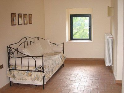 Monticelli 2B
