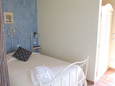 Camera Singola (Letto ad una piazza e mezzo)