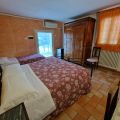 KAKI camera con letto matrimoniale e singolo (1)