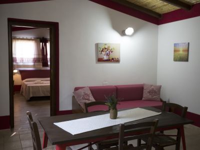 ROMANTIC APARTMENT