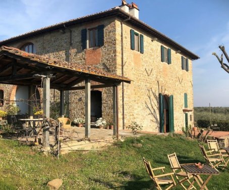 Foto Agriturismo Podere Scaluccia - Firenze