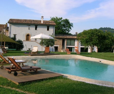 Ferienbauernhof La Casa Di Dora  - Belforte Del Chienti