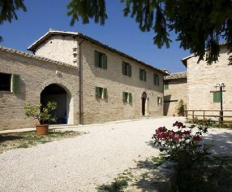 Farm-house Tenuta Stella - Montefalco