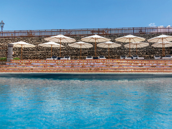 Etna quota mille foto piscina 6