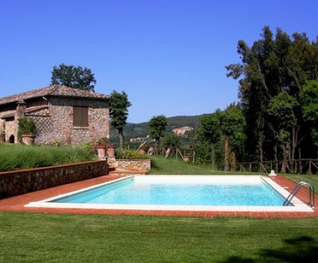 Foto Farm-house Tre Madonne - Siena