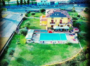 image8 Villa Parco Del Lago Misano