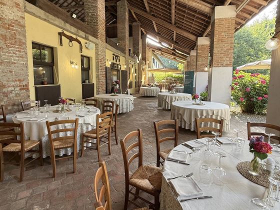 レストランの写真4 Cascina Di Mezzo
