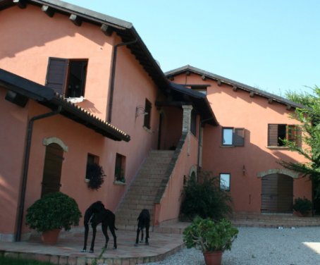 Casa Vacanze In Campagna I Due Carpini - Città Sant'Angelo