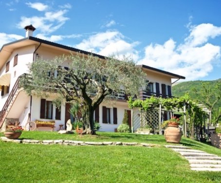 Bed And Breakfast Le Perine - Valdobbiadene