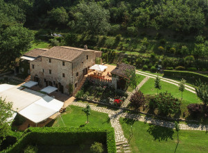 Agriturismo A Deruta Con Piscina 21 Agriturismi Trovati