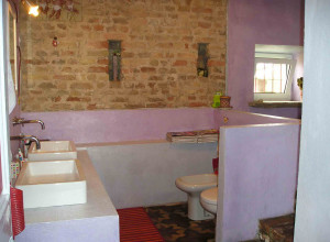 image21 La Casa Che Ride