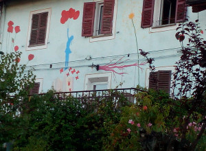image3 La Casa Che Ride