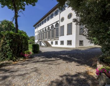 Borgo Villa Guinigi