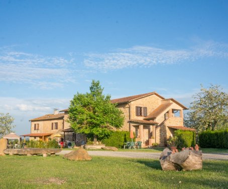 PRIMAVERA IN TOSCANA