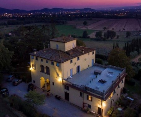 Farm-house Bella Di Ceciliano - Arezzo