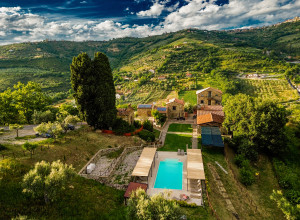 Le Querce Farmhouse