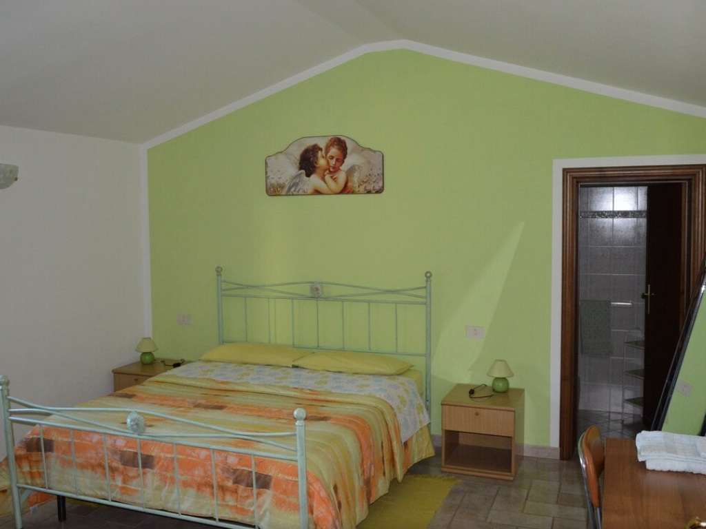 la sorgente del subasio foto camera_doppia 17