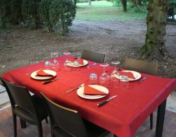 Restaurant 2