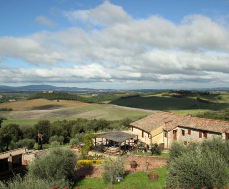 Agriturismo Antico Borgo Poggiarello - Monteriggioni