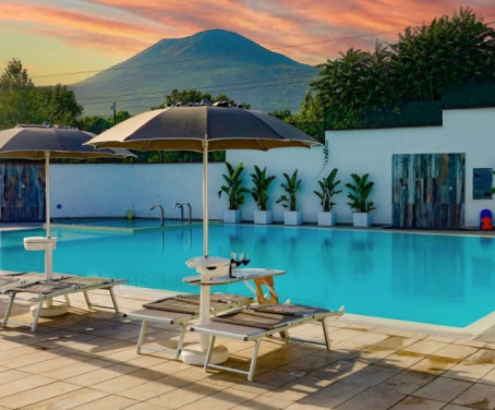 Vesuvio Inn Bed & Wine Experience
